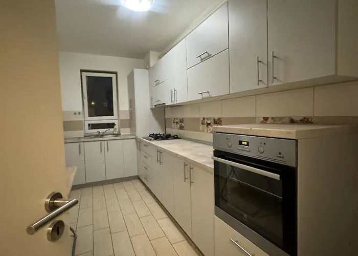 Avantgarden * Brasov